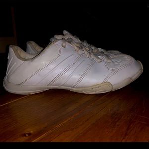 Nfinity game day cheer shoes